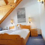 Ansitz Wirtsgut - Familienappartements In Den Bergen *