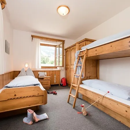 Ansitz Wirtsgut - Familienappartements In Den Bergen