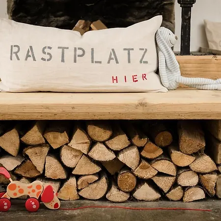 أنسيتز فيرتسغوت - فاميليان أبارتمنتس ان دي بيرغن شقة *